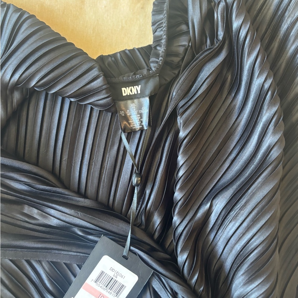 DKNY Elegant Black Garment